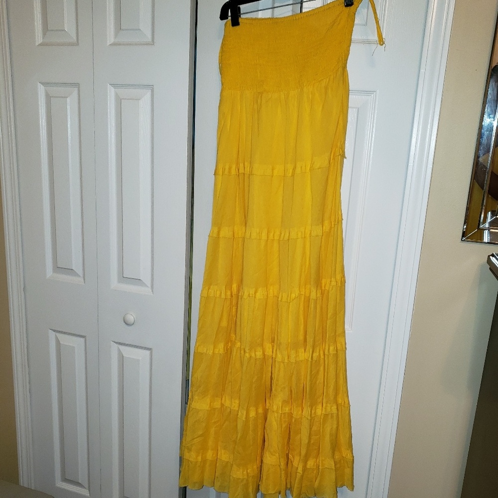 Yellow sundress